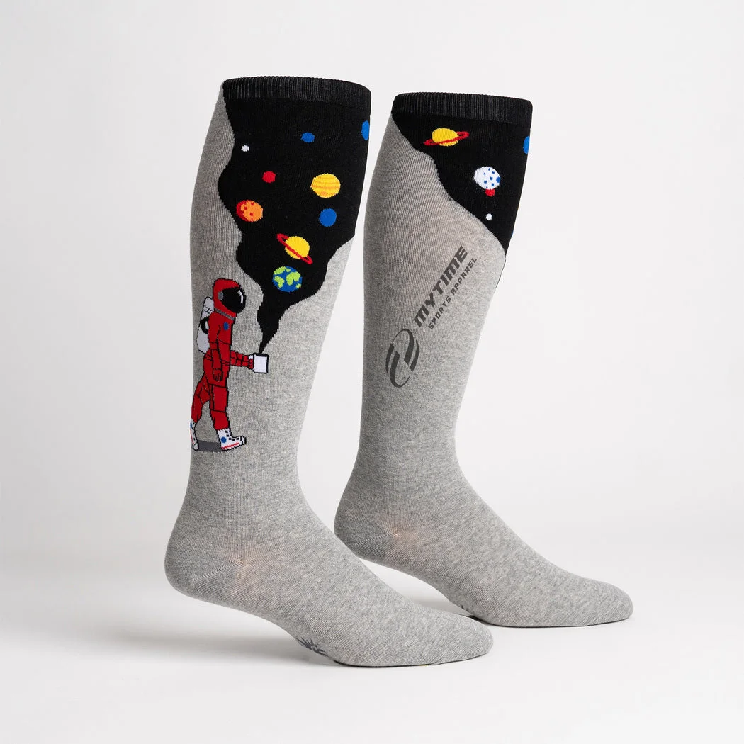 S0179-MoonWalkintheMorning-StretchItSocks-Legform